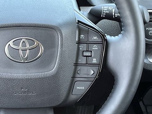 Used 2024 Toyota Prius XLE AWD/4WD image 14