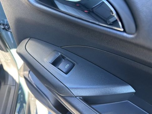 New 2026 Chevrolet Trax LT w/ Sunroof Package image 23