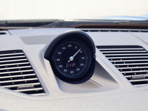 Certified 2024 Porsche 911 Carrera RWD image 25