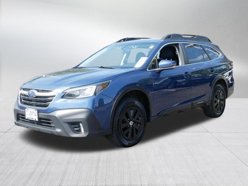 Used 2021 Subaru Outback Premium AWD/4WD image 3