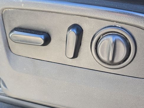 Used 2021 Chevrolet Silverado 3500 High Country w/ Technology Package image 13