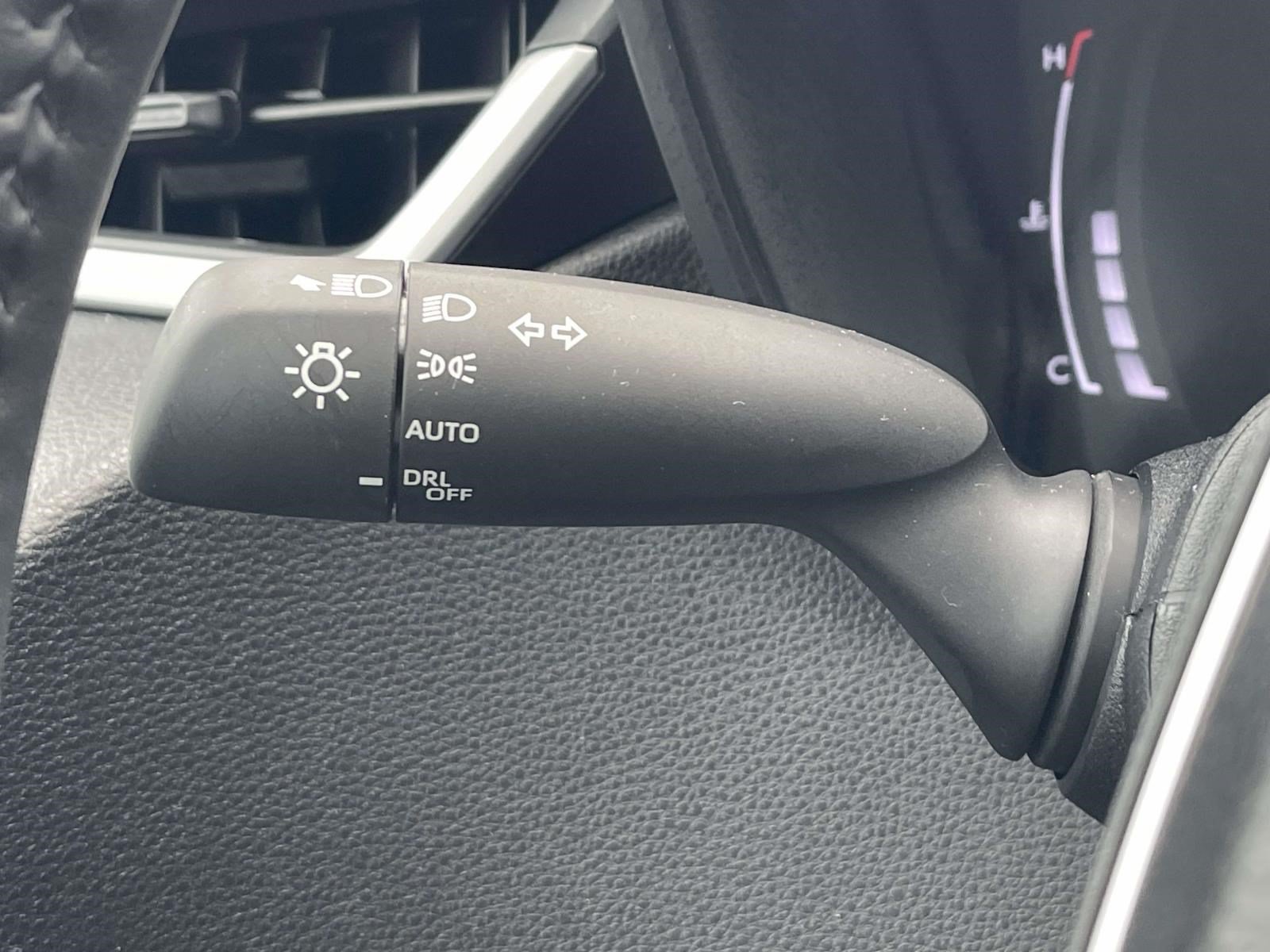 Used 2026 Toyota Corolla SE FWD image 23