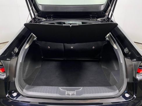 Used 2023 Toyota Prius LE image 6