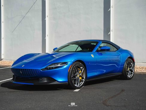 Used 2026 Ferrari Roma Spider RWD image 39