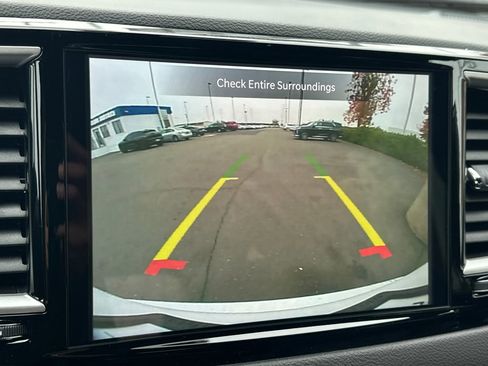 New 2026 Chrysler Voyager LX image 20