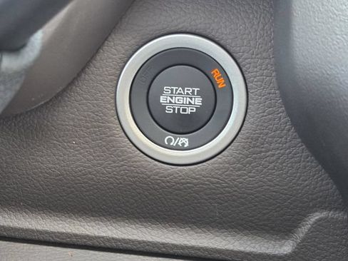 New 2026 RAM 2500 Laramie AWD/4WD image 16