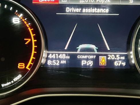 Used 2022 Audi A5 2.0T Premium image 8