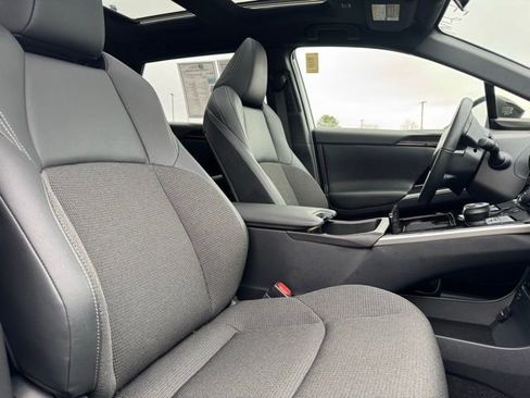 Used 2024 Toyota bZ4X XLE w/ Weather Package image 15