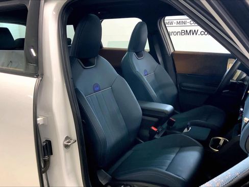 Used 2025 MINI Cooper Countryman S image 9