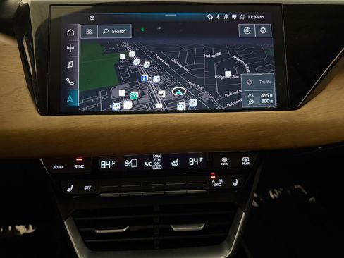 Used 2023 Audi e-tron GT Premium Plus image 28