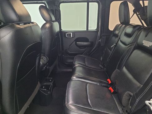 Used 2019 Jeep Wrangler Unlimited Sport S AWD/4WD image 18