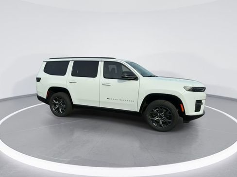 New 2026 Jeep Grand Wagoneer Limited w/ Premium Group II AWD/4WD image 9