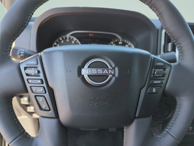 Used 2026 Nissan Frontier SV w/ SV Convenience Package RWD image 34