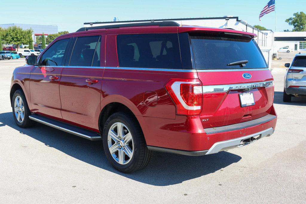 Used 2019 Ford Expedition Max XLT w/ Equipment Group 202A AWD/4WD image 4
