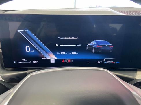 Used 2025 BMW 330i Sedan image 27