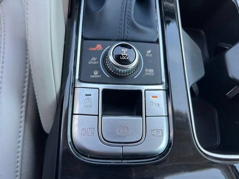 Certified 2024 Kia Telluride SX Prestige w/ Towing Package AWD/4WD image 29
