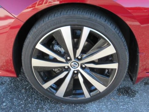 Used 2022 Nissan Altima 2.5 SR image 7