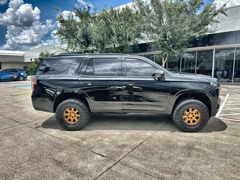 Used 2021 Chevrolet Tahoe RST AWD/4WD image 10