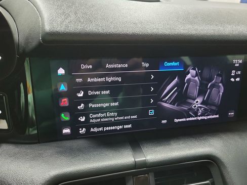 Used 2021 Porsche Taycan image 13