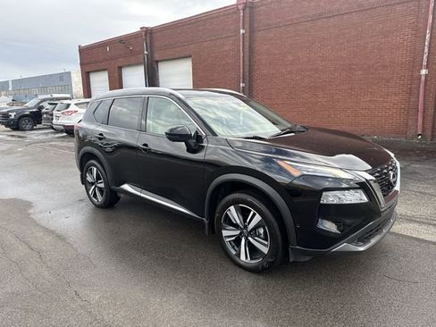 Used 2023 Nissan Rogue SL w/ SL Premium Package image 11