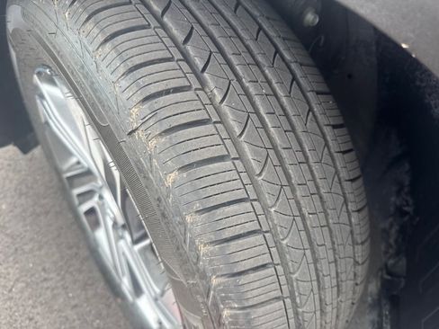 Used 2023 Hyundai Santa Fe SEL image 27