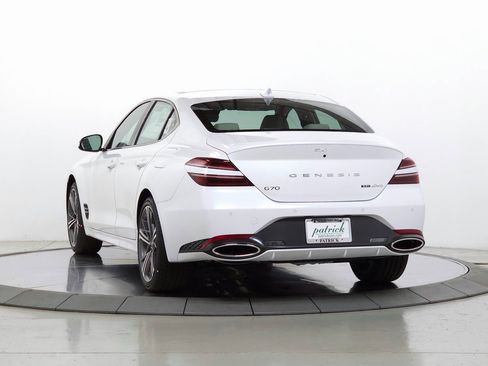 Used 2025 Genesis G70 3.3T Advanced image 6