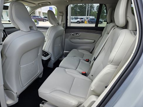 New 2026 Volvo XC90 B6 Ultra w/ Protection Package Premier image 10