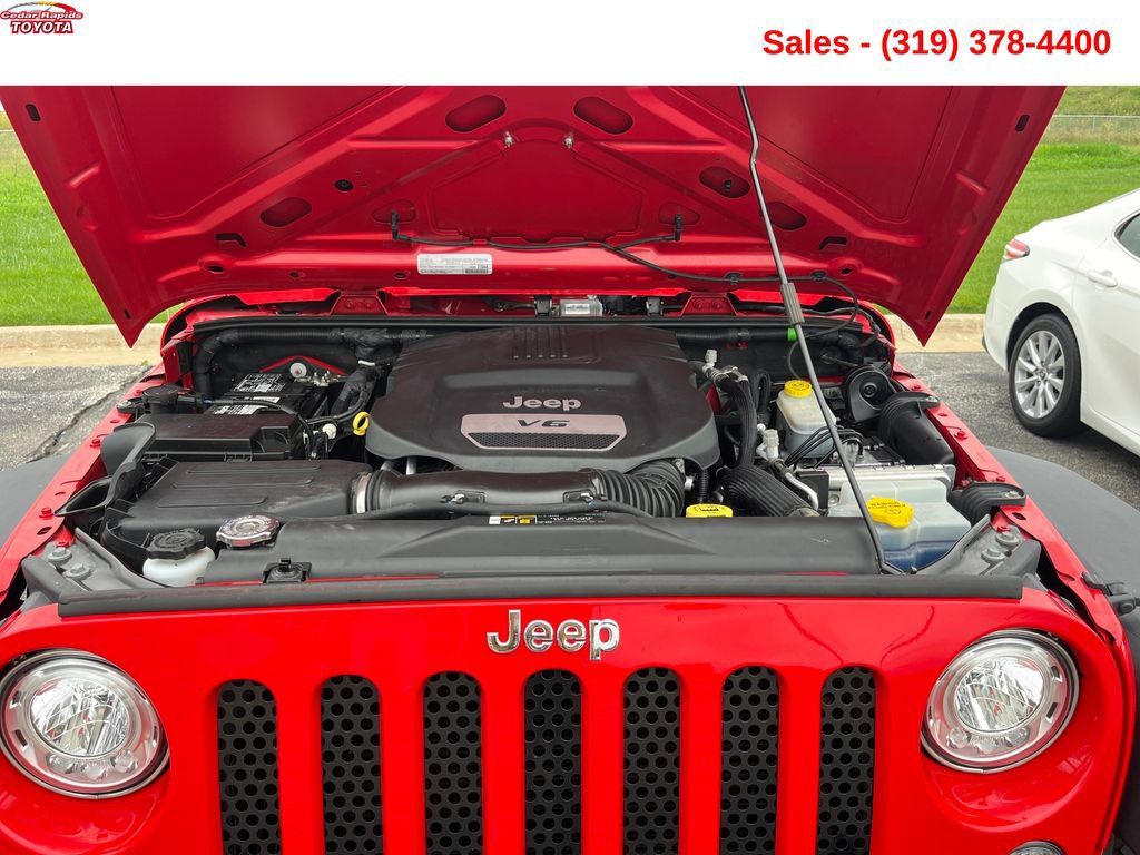 Used 2018 Jeep Wrangler Unlimited Sport S AWD/4WD image 19