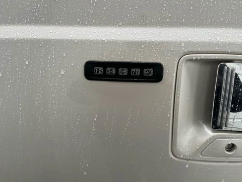 Used 2016 Ford F350 Platinum image 32