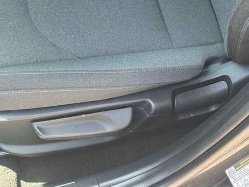 Used 2025 Kia K4 FWD image 23