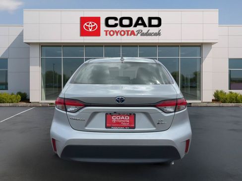 Certified 2025 Toyota Corolla LE w/ LE Premium Package FWD image 4