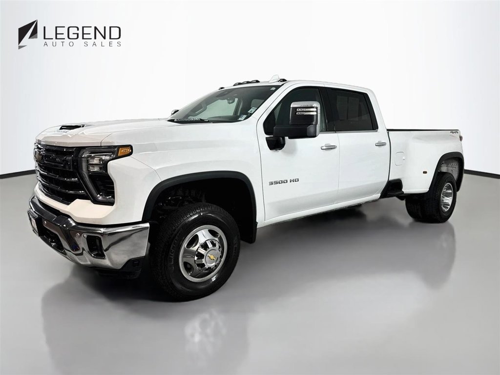 Used 2026 Chevrolet Silverado 3500 LTZ w/ LTZ Plus Package AWD/4WD image 1