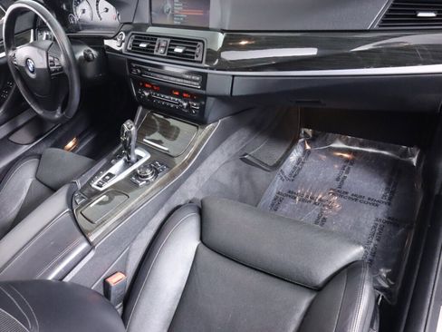 Used 2013 BMW 535i xDrive Sedan image 44