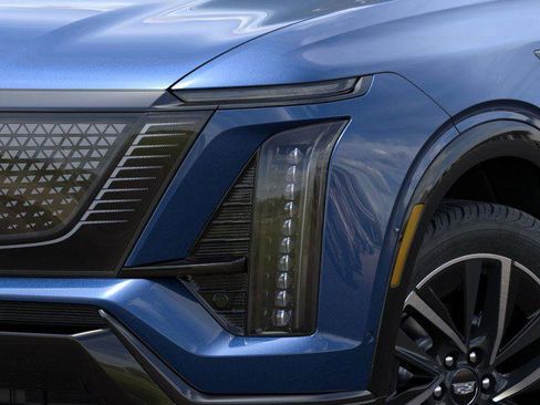 New 2026 Cadillac Vistiq Sport image 11