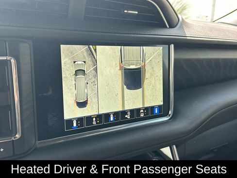 Used 2022 GMC Yukon Denali image 28