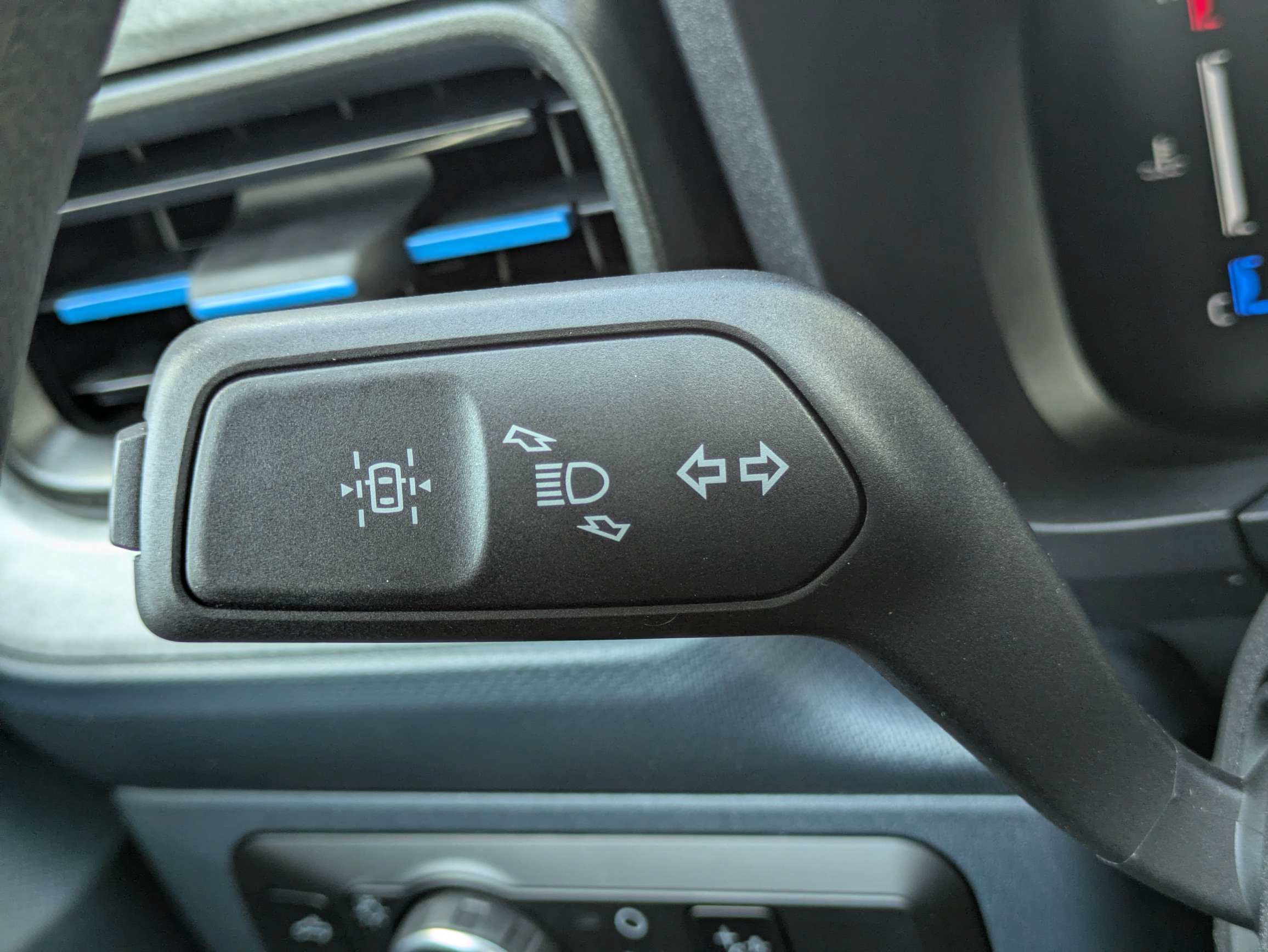 New 2026 Ford Maverick XLT FWD image 27
