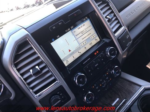 Used 2017 Ford F450 Lariat AWD/4WD image 18