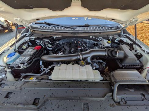 Certified 2025 Lincoln Navigator Black Label image 11