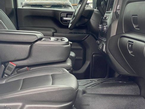 Used 2025 Chevrolet Silverado 3500 W/T AWD/4WD image 10