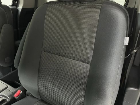 Used 2014 Toyota FJ Cruiser 4WD w/ Upgrade Package image 23