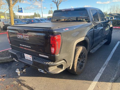 Used 2023 GMC Sierra 1500 Elevation w/ LPO, Elevation Black Package image 6