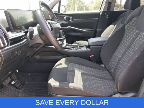 Used 2026 Kia Sorento LX FWD image 14