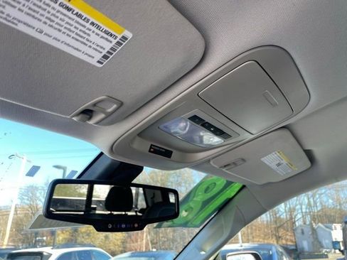 Used 2018 Chevrolet Colorado Z71 image 25