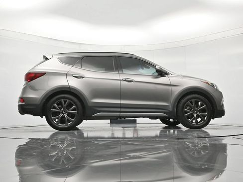 Used 2018 Hyundai Santa Fe Sport w/ 2.0T Ultimate Tech Package 05 FWD image 40
