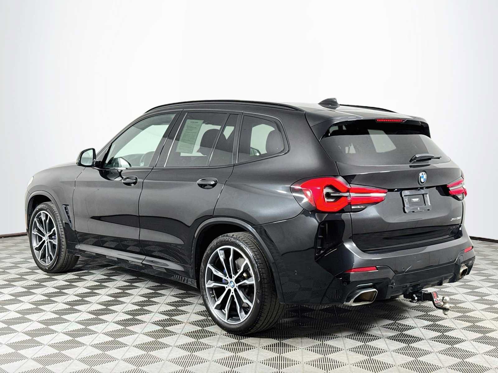Used 2022 BMW X3 xDrive30i w/ Premium Package Enhanced AWD/4WD image 7