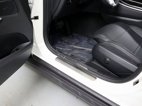 Certified 2026 Mercedes-Benz GLC 300 GLC 300 image 24