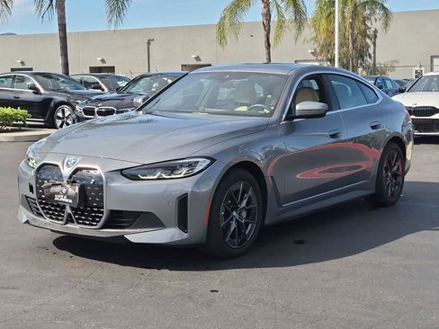 Used 2023 BMW i4 eDrive35 w/ Premium Package RWD image 5