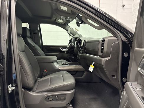 New 2026 Chevrolet Silverado 3500 LTZ w/ LTZ Plus Package image 35