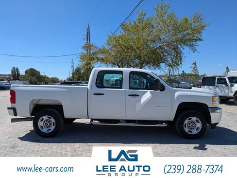 Used 2011 Chevrolet Silverado 2500 W/T image 2