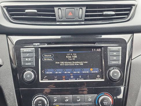 Used 2020 Nissan Rogue Sport S w/ Appearance Package image 17